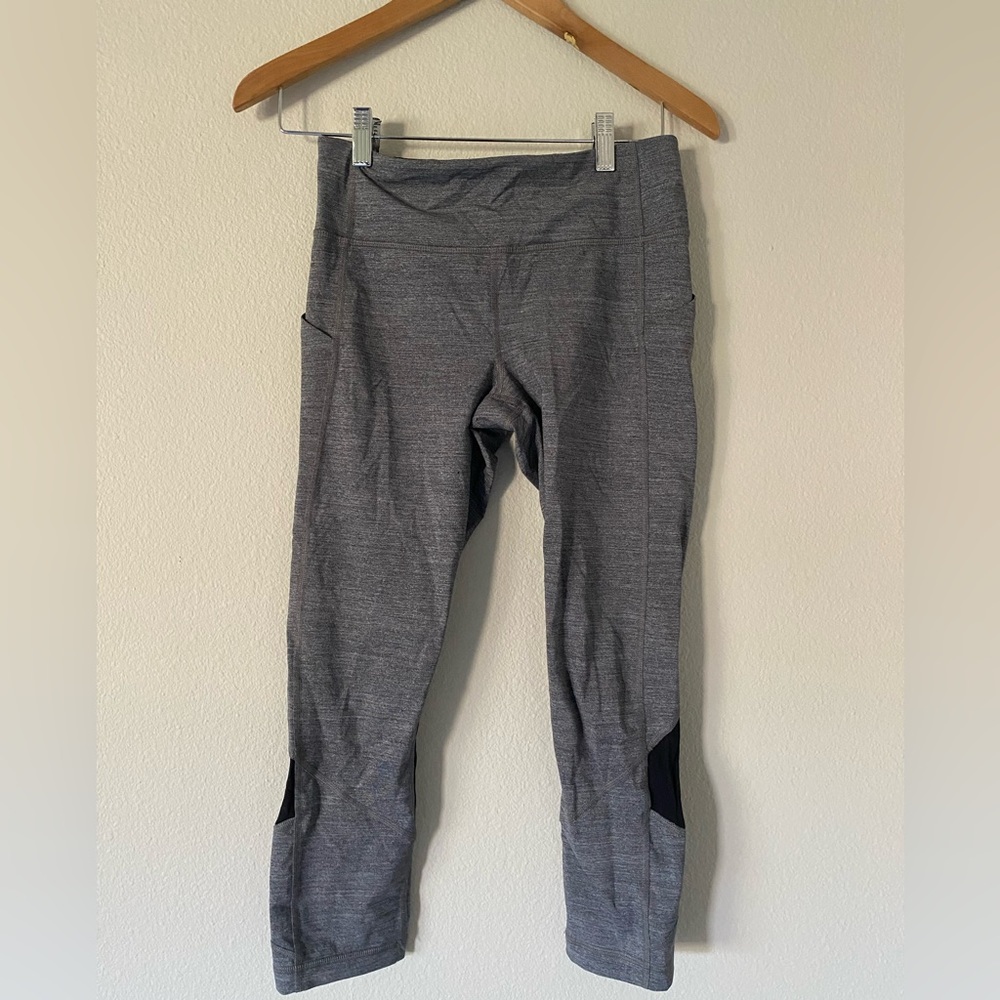 Lululemon cropped leggings